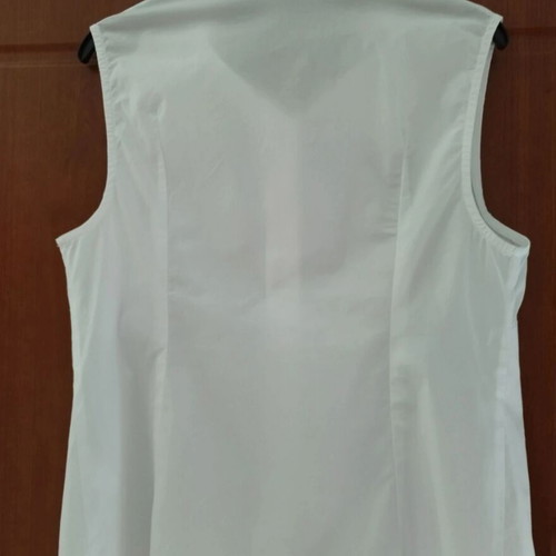 Badoo sleeveless white shirt, size L, 97% cotton