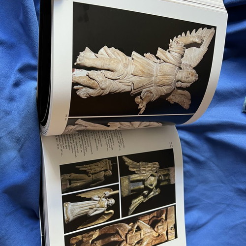 Album tribute to Dionysis Fotopoulos new edition by Benaki Museum