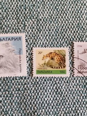 Vintage animal stamps like new