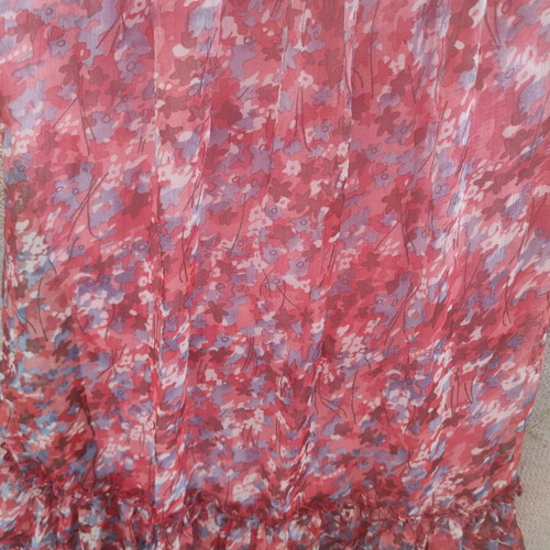 Boho floral dress like new, long sleeves, lightweight with belt