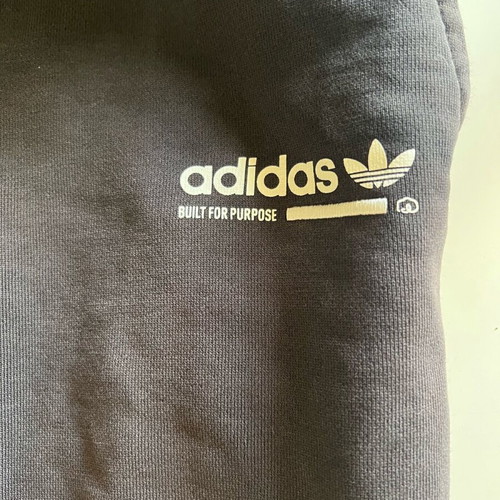 Adidas sweatpants black, like new, slim fit size M