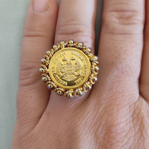 Vintage gold-plated ring used with adjustable size