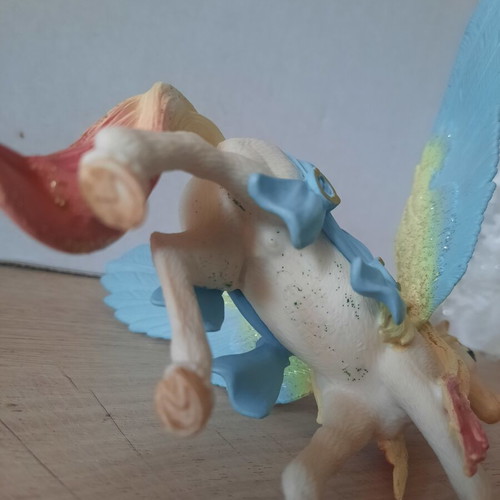 Schleich Bayala Glitter Pegasus model 70566 like new collectible figure