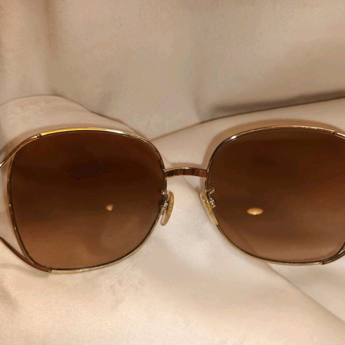 Salvatore Ferragamo sunglasses used, brown degrade lens with case