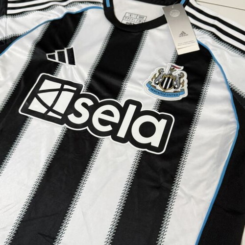 Newcastle United 2025/26 home jersey Adidas replica