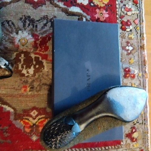 Prada pumps size 41 like new