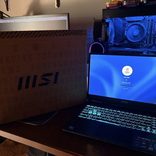MSI Cyborg 15 A13V laptop i7-13620H 16GB 1TB SSD 4060 1080p 144Hz Windows 11