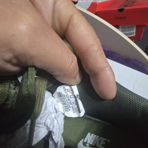 Nike Air Force 1 '07 LV8 Utility sneakers size 43, green