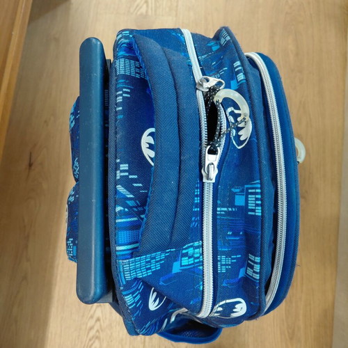School bag with wheels used, Batman design