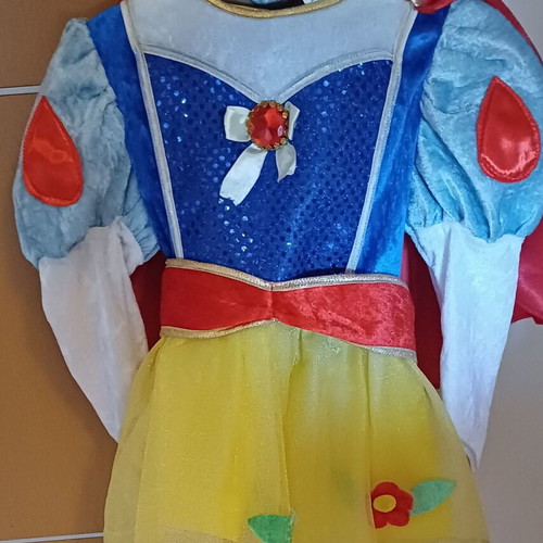Snow White Carnival Costume new, 92 cm height, for 2 years old