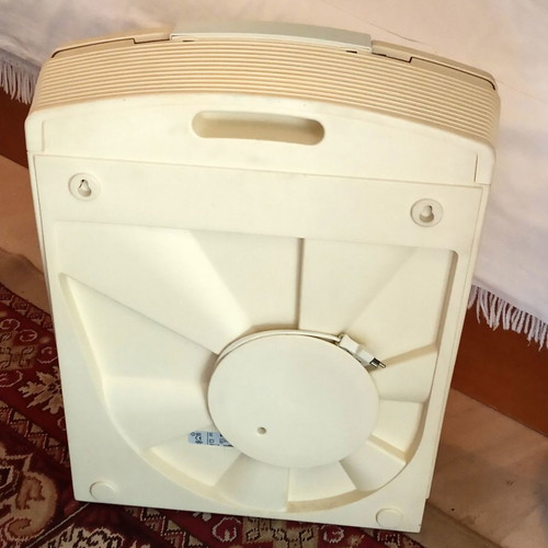 Philips air cleaning and disinfection system used model HR 4330/A