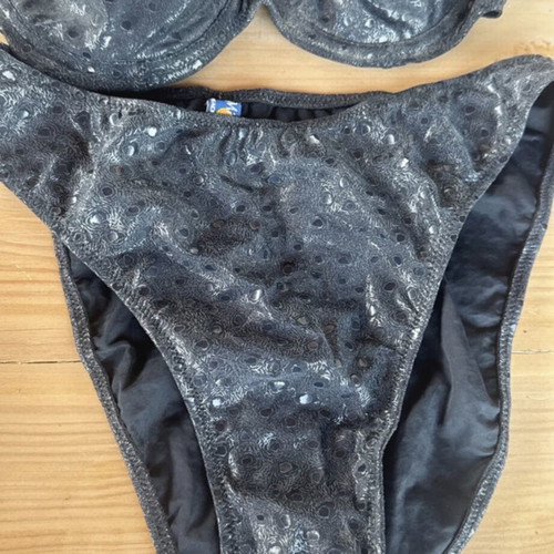 Beachwear Mi and Mi used, size 48 black