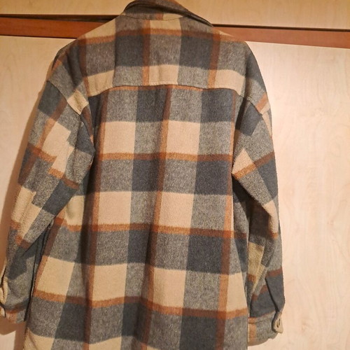 Pull & Bear checked jacket like new, oversize, grey and beige