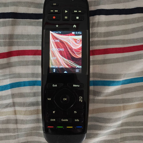 Logitech Harmony Touch τηλεχειριστήριο σαν καινούργιο