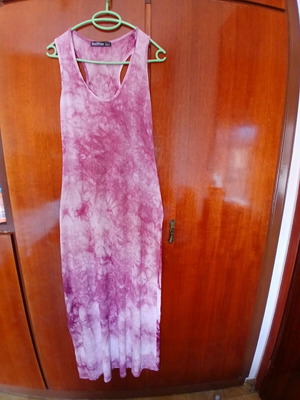 Benissimo long pink tie dye dress new, size M