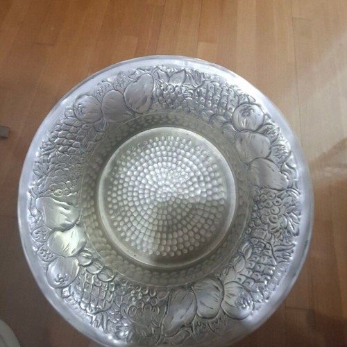 Decorative Metal Vintage Fruit Bowl with Embossed Fruits and Hammered Texture