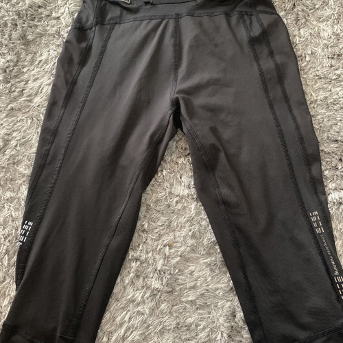 Pack of 4 used sports tops and 2 leggings Nike, Body talk, ASICS, Puma, Body Action