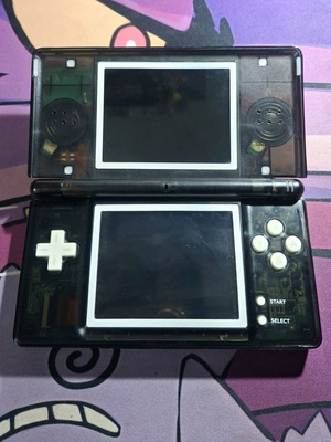 Nintendo DS Lite transparent black like new with stylus and protective cover