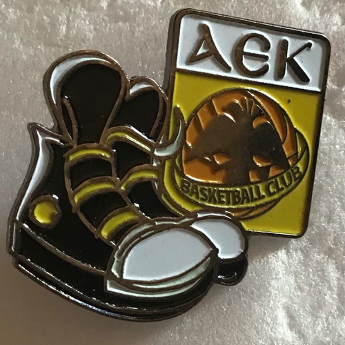 AEK pin like new, authentic
