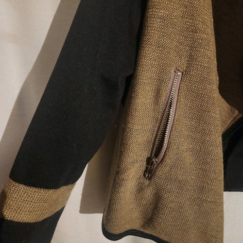 Thin jacket used, lightly worn, loose fit