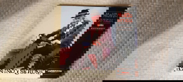Κασετινα με cd - TONINO CAROTONE - MONDO DIFFICILE - 14 τραγούδια !