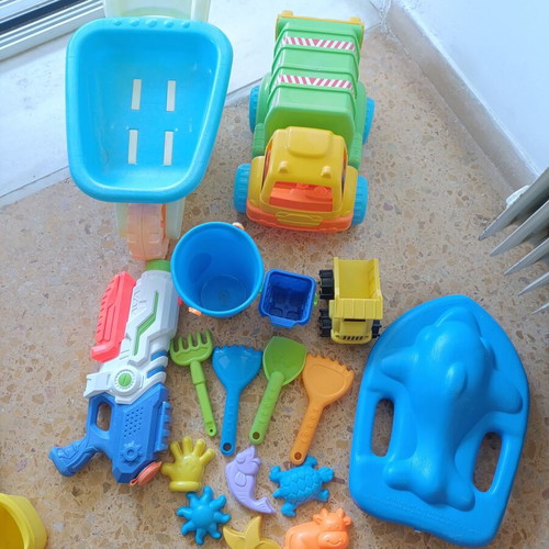 Beach toys like new, all together