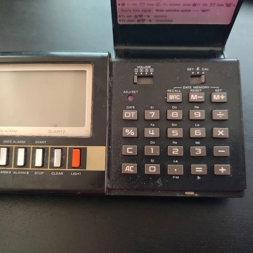 Casio MQ-200 vintage calculator and clock used, not working