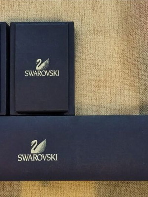 Βραχιόλι Swarovski με γούρια από τη συλλογή Idyllia καινούργιο