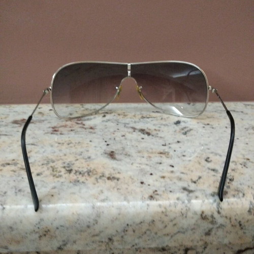 Ray-Ban RB3211 Aviator sunglasses like new with case and cleaning cloth