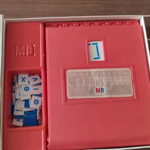 Vintage Hangman board game MB Games used with spare parts