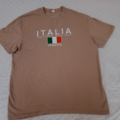 Italia T-shirt like new, size 2XL, beige and brown