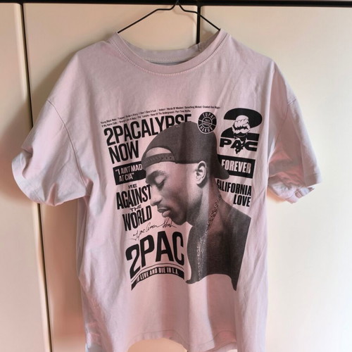 PullNBear Tupac T-shirt new, vintage collection size M