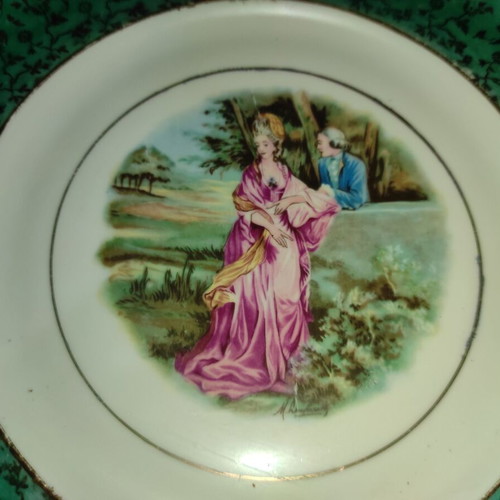 Bavaria porcelain wall plates set of 3 like new