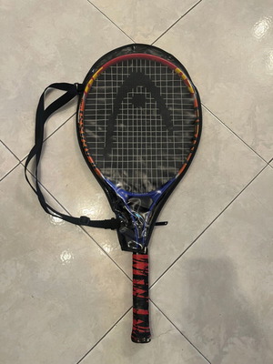Head Agassi Pro 25 children's tennis racket like new with racket case