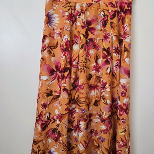 H&M summer skirt like new, multicolor, size 40