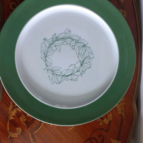 Tsarouchis 1982 plate for Tsitouras collection like new, 32cm