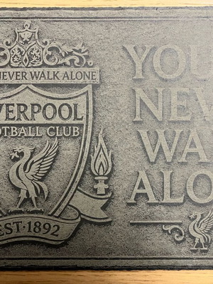 Χαραγμένη πέτρινη πλάκα Liverpool FC 30x20 εκ. καινούργια
