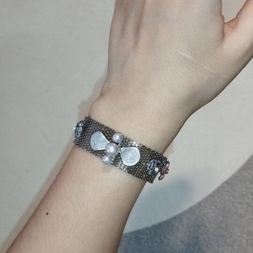 Wide mesh bracelet 2cm with romantic flowers & pearls, silver/pink