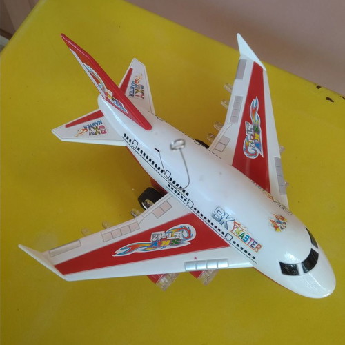 Sky-Master airplane used with remote control plastic 80s