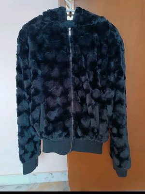 Fur jacket with fleece lining like new, size XL slim fit, black