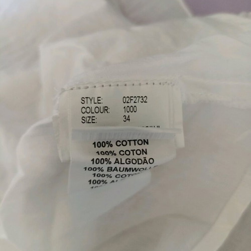 Desigual women's skirt like new, white with multicolor embroidery