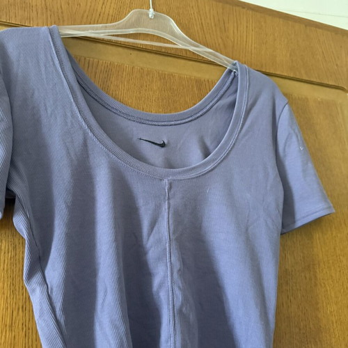 Nike sports shirt like new, purple, size S