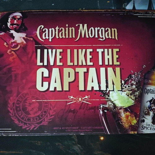 Captain Morgan metal sign “Live Like The Captain” like new