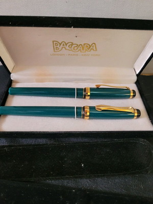 Baccara πέννα και στυλό καινούργια σε θήκη