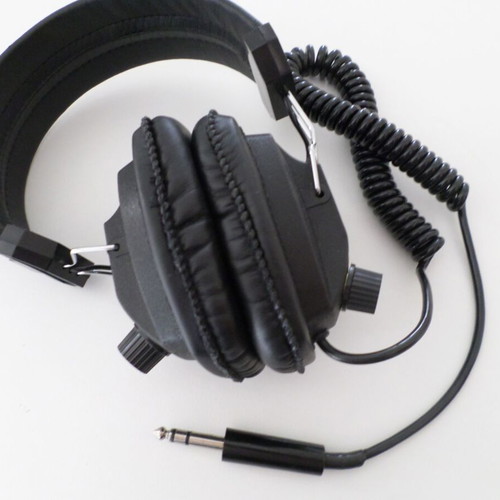 Betasound Beta-230 headphones like new