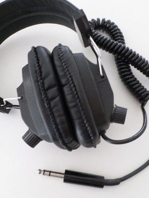 Betasound Beta-230 headphones like new