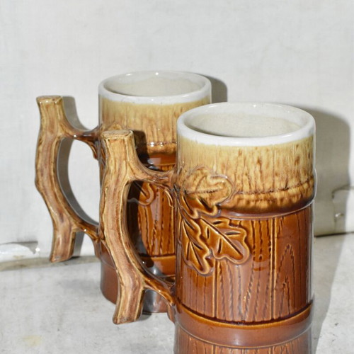 Set of 2 vintage ceramic beer mugs used with rustic wood and leaf design