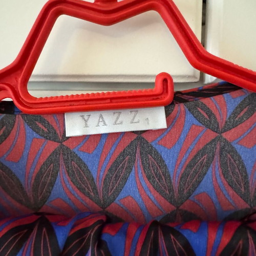 Yazz skirt and blouse set like new
