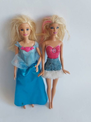 Dolls like new, set of two