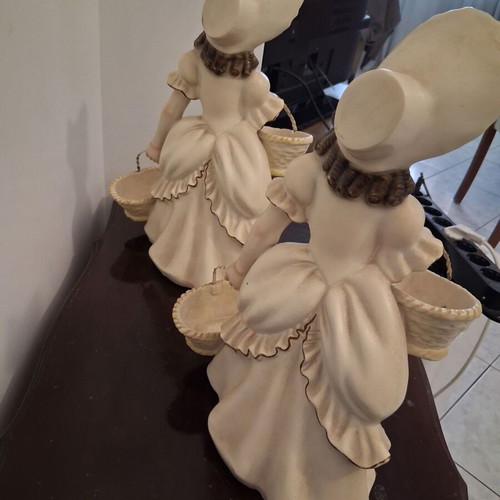 Ceramic dolls like new, one large 43 cm and two smaller 33 cm